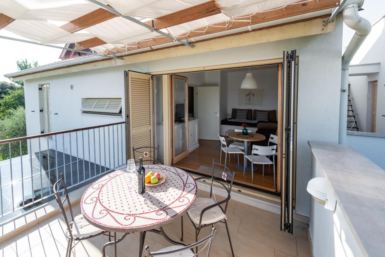 Casa Bamboo Lägenhet Banjole Exteriör bild