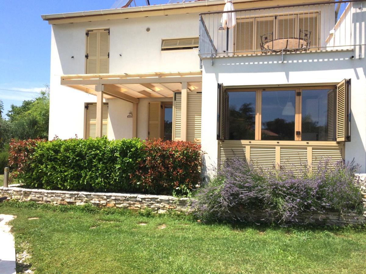 Casa Bamboo Lägenhet Banjole Exteriör bild