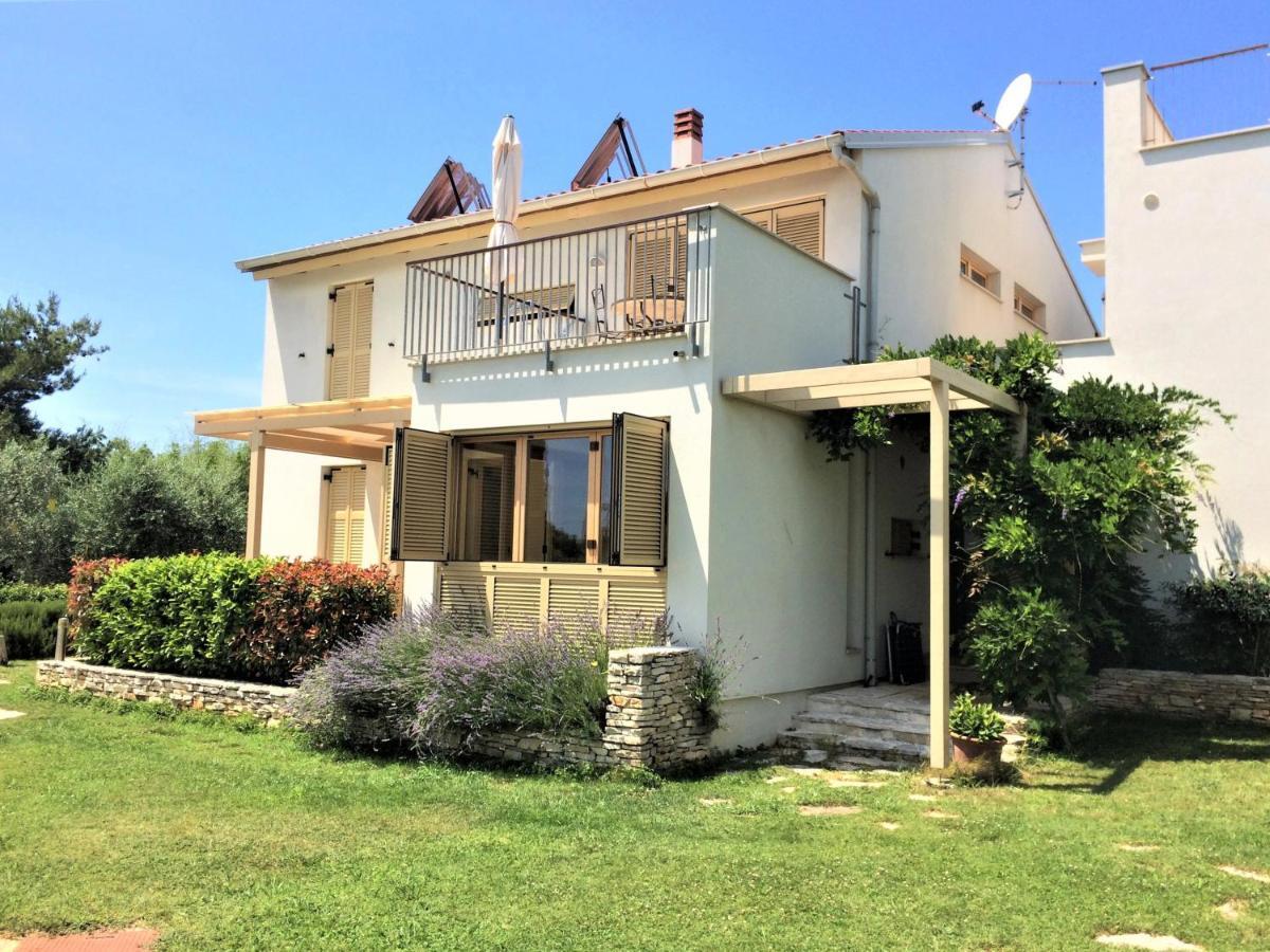 Casa Bamboo Lägenhet Banjole Exteriör bild